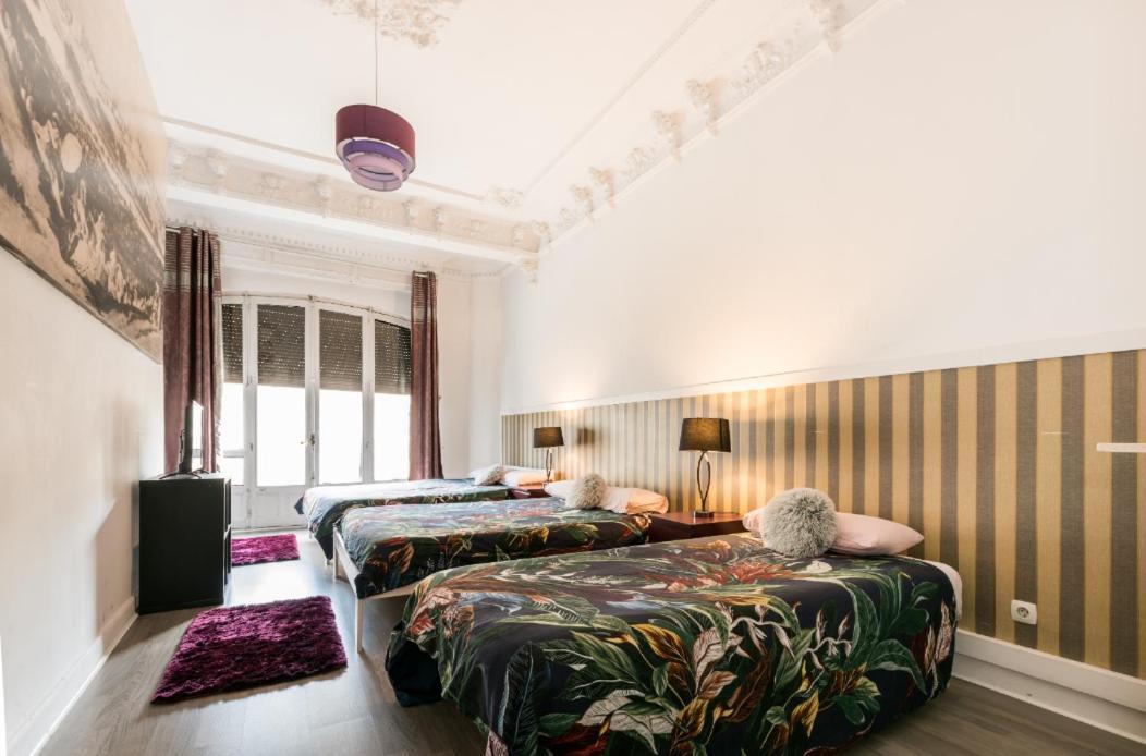 M&F 7 Rooms/7 Bathrooms Over Gran Via มาดริด ภายนอก รูปภาพ