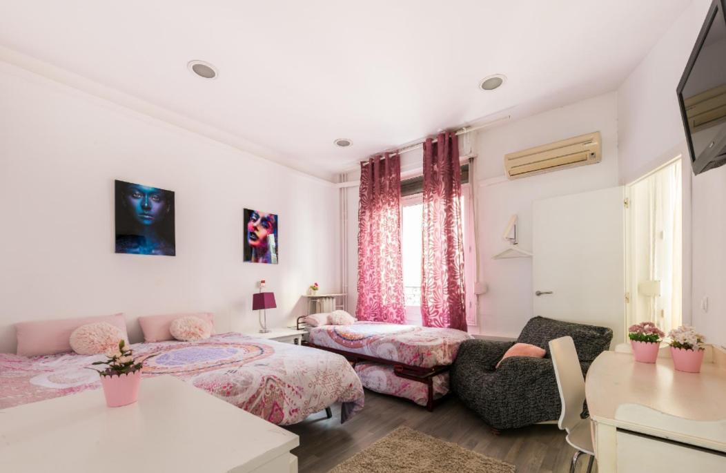 M&F 7 Rooms/7 Bathrooms Over Gran Via มาดริด ภายนอก รูปภาพ