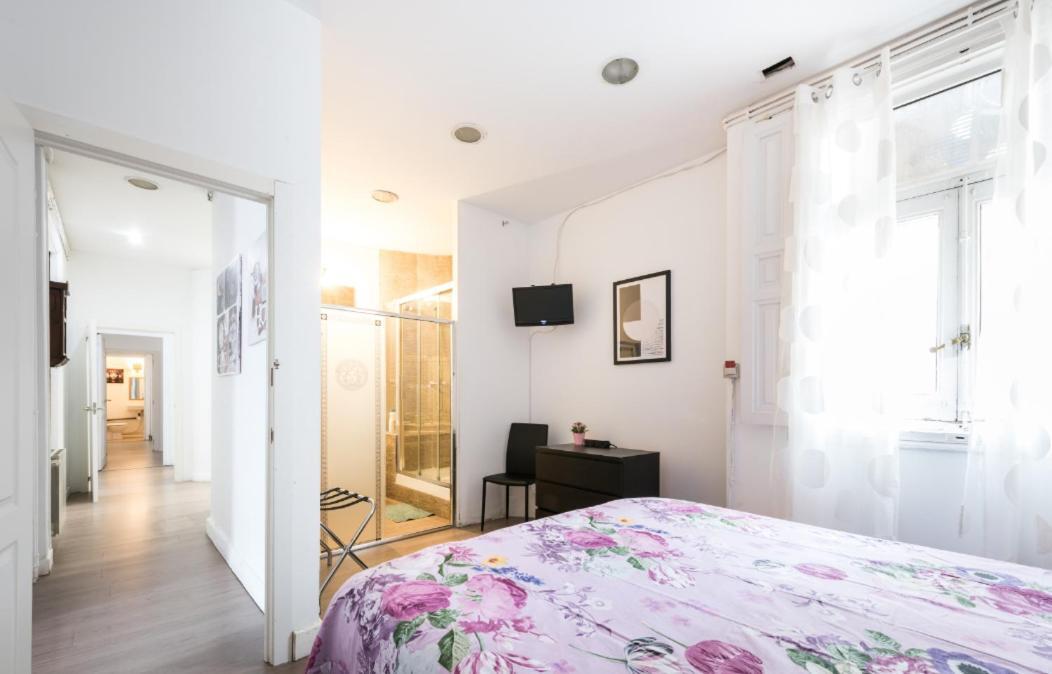 M&F 7 Rooms/7 Bathrooms Over Gran Via มาดริด ภายนอก รูปภาพ