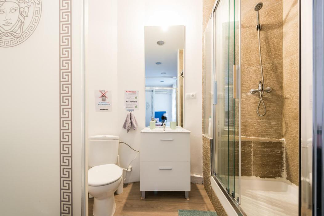 M&F 7 Rooms/7 Bathrooms Over Gran Via มาดริด ภายนอก รูปภาพ